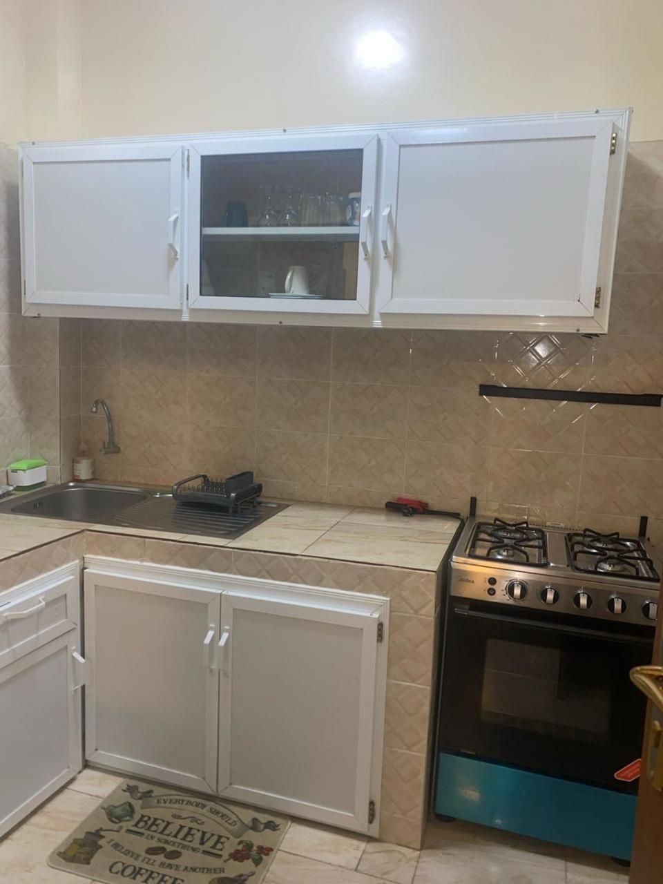 Residence Adja Binta Kane Sour Dakar Luaran gambar